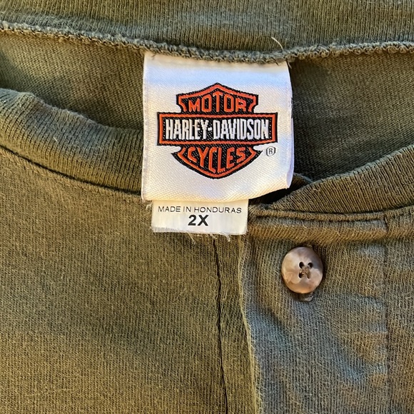 Harley Davidson button down shirt - Picture 3 of 3
